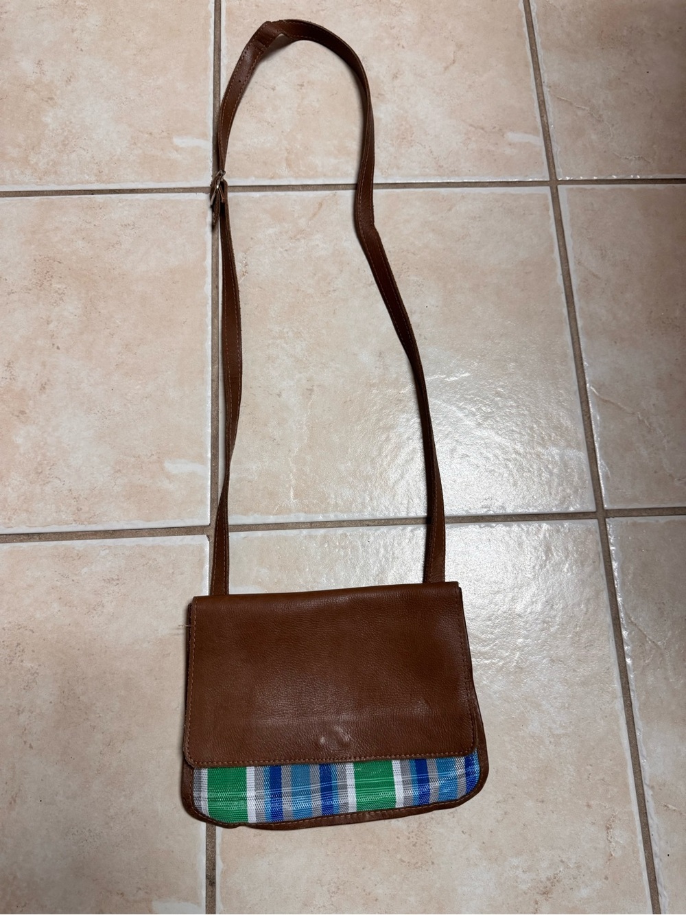 Tote Le Monde Brown Leather Crossbody Bag with Green & Blue Plaid Accent